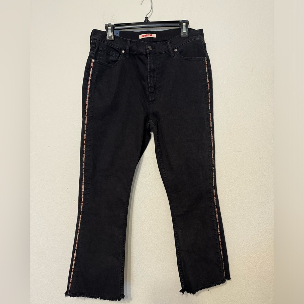 JOHNNY WAS The Cropped Baby Boot Jean Size 31 NWOT - Picture 2 of 10